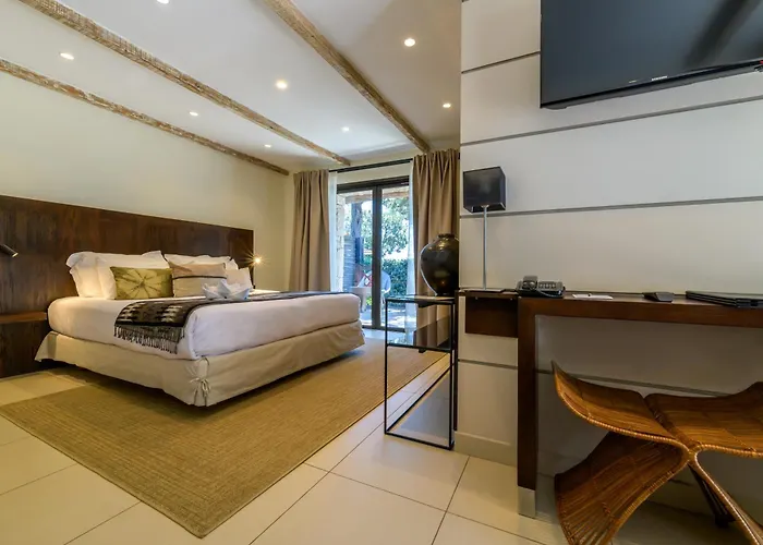 Les Bergeries De Palombaggia Hotel 5*