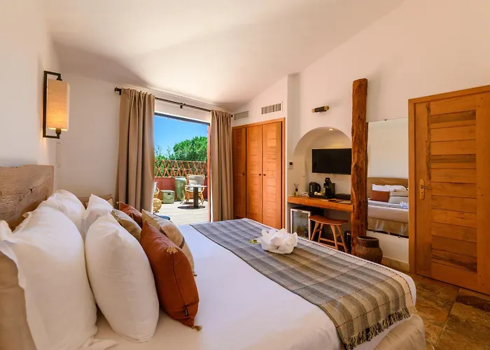 Les Bergeries De Palombaggia Hotel