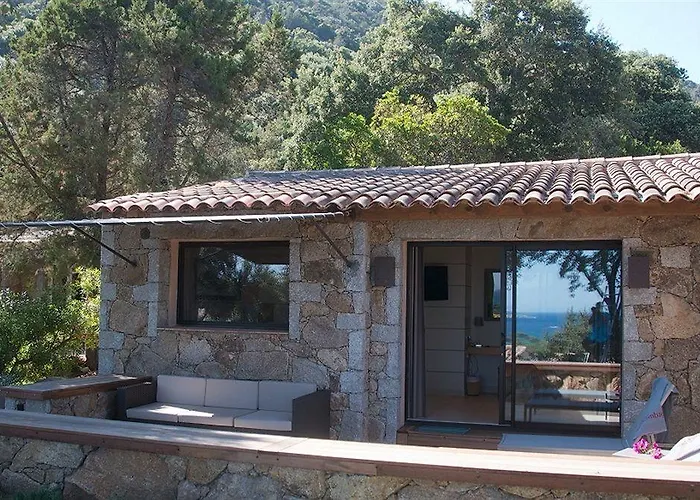 Hotel Les Bergeries De Palombaggia 5*