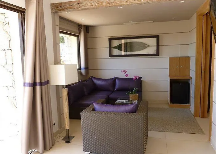 Les Bergeries De Palombaggia Hotell